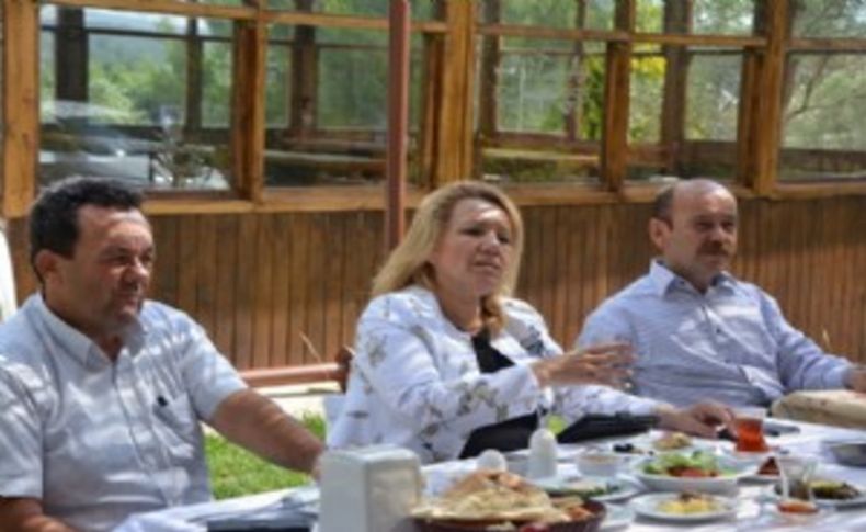 Başkan Uyar, muhtarlar ile buluştu